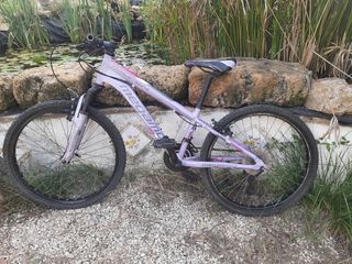 1 Bicicleta Megamo por 70€. Tiene 
