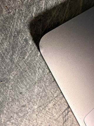 MacBook Air M1 16 GB Plata