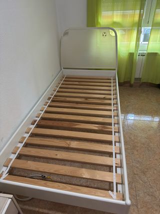 Cama individual Ikea blancas 90X200