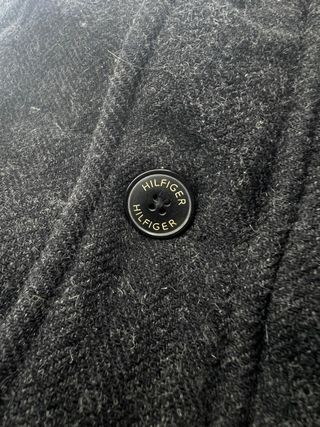 Chaqueta Tommy Hilfiger acolchada negra - Talla S