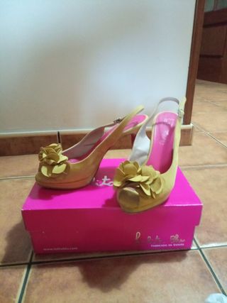 Zapatos Lolita Blu mostaza