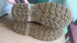 Botas de seguridad  (Mon to fri)