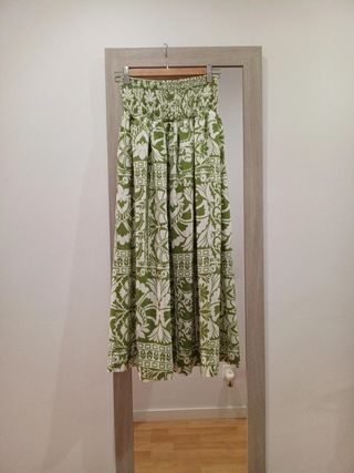 Conjunto Falda y Top Verde y Blanco