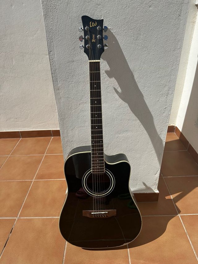 Guitarra Acústica LTD Negra