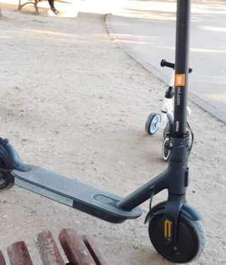 Patinete Eléctrico Xiaomi Essentials