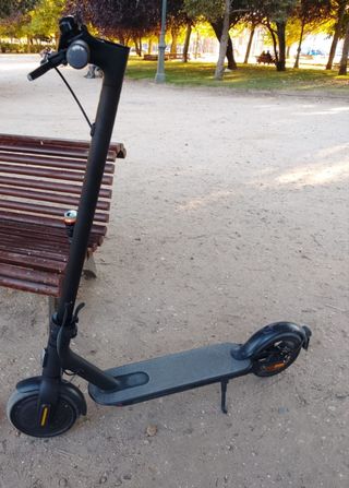 Patinete Eléctrico Xiaomi Essentials