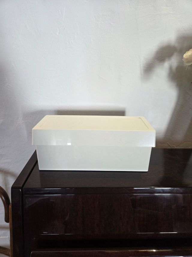 Caja Organizadora de Cables Blanca