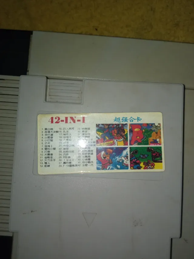 Consola Nintendo NES Falsa con 2 Joysticks