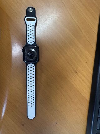 Apple Watch Series 8 Negro 45 Mm + 2 Correas 82% 