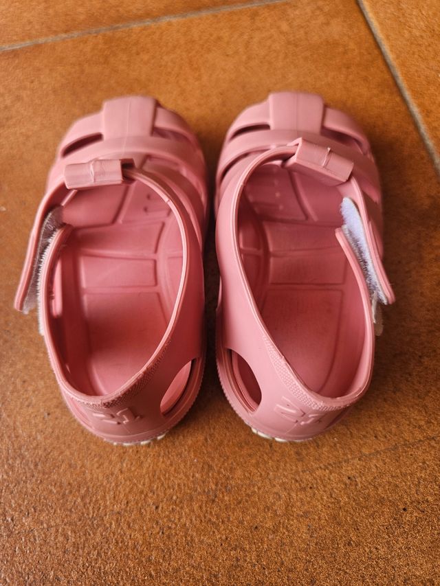 Cangrejeras niña Igor 21