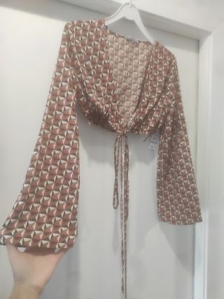 Blusa NOVA Manga Boca Sino SEXY- 5€