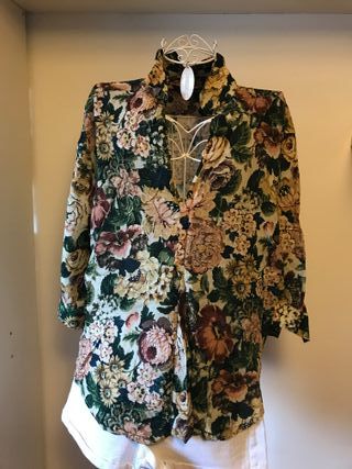 Camisa Zara Flores Talla M