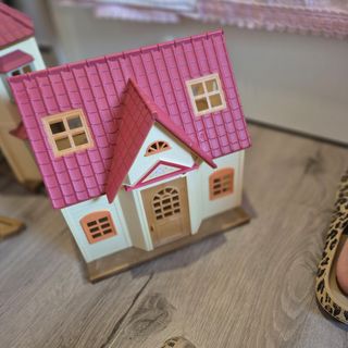 Casa Sylvanian Families Media