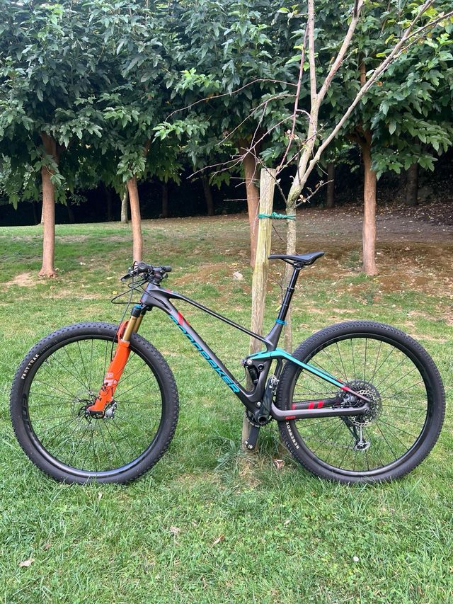  Mondraker F-Podium RR completa Carbono