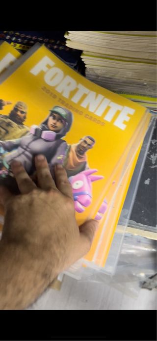 Lote de cromos de fútbol, Disney y otras tematicas