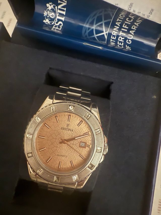 Reloj Festina Plateado