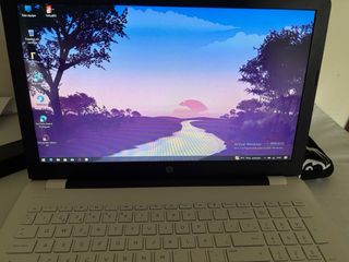 HP Laptop 15-bs092ns Intel Celeron 500GB