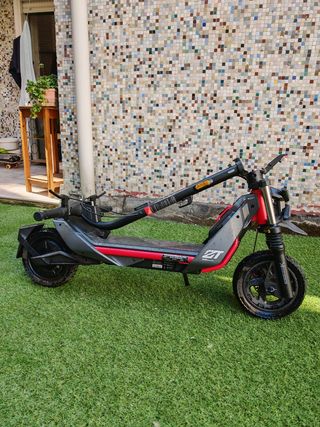 Monopatín Eléctrico Segway ZT3 pro