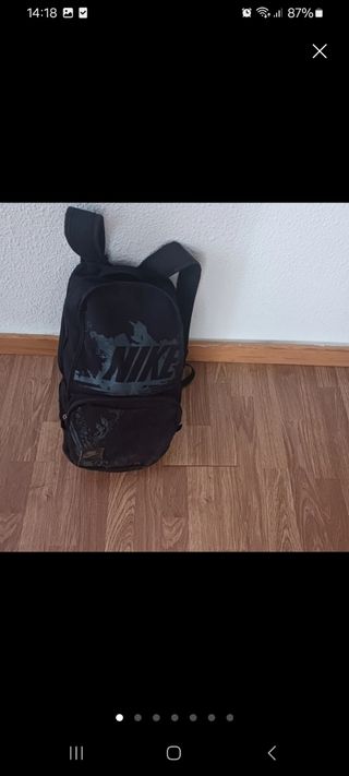 Mochila Nike Negra