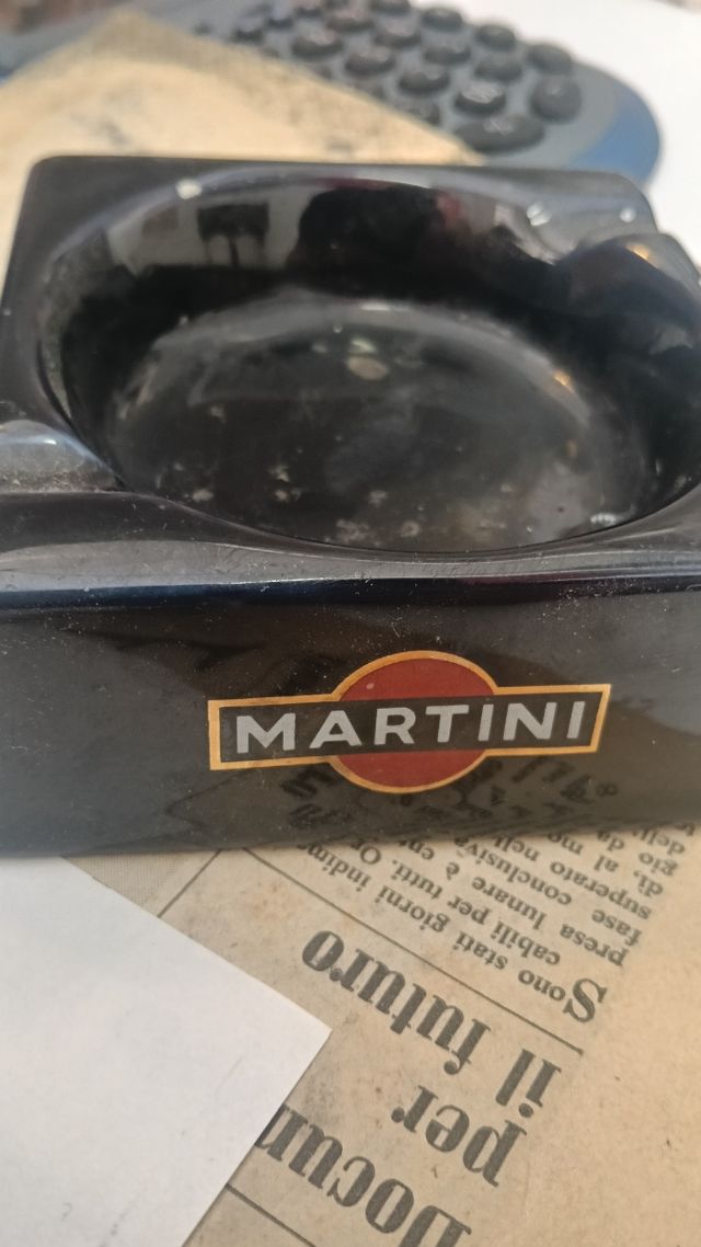 Posacenere Martini nero
