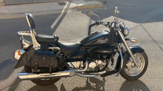 Hyosung Aquila 250