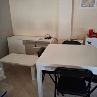 Comedor 3 piezas: mesa, mesita y banco