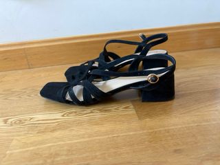Sandalias Negras Tiras 