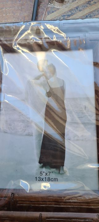 Cornici in legno marrone e oro