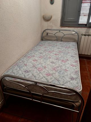 Cama niquelada 105 cm