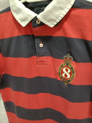 POLO VINTAGE TOMMY HILFIGER TALLA M BUEN ESTADO.