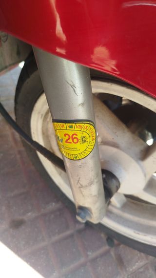 Moto Sym Fiddle II 125cc Roja