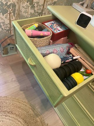 Cassettiera vintage in bambù verde