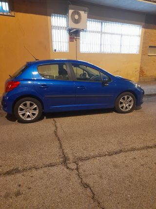 Peugeot 207 2008