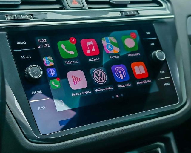 Volkswagen Tiguan 2.0 TDI Sport BlueMotion RLINE 150CV 