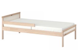Cama infantil 70x160 cm
Solo 6 meses de uso
