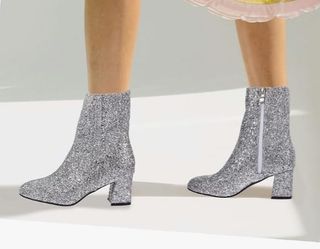 Botines plateados con purpurina