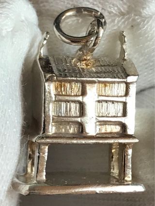 Colgante Plata Ley Casita + Regalo