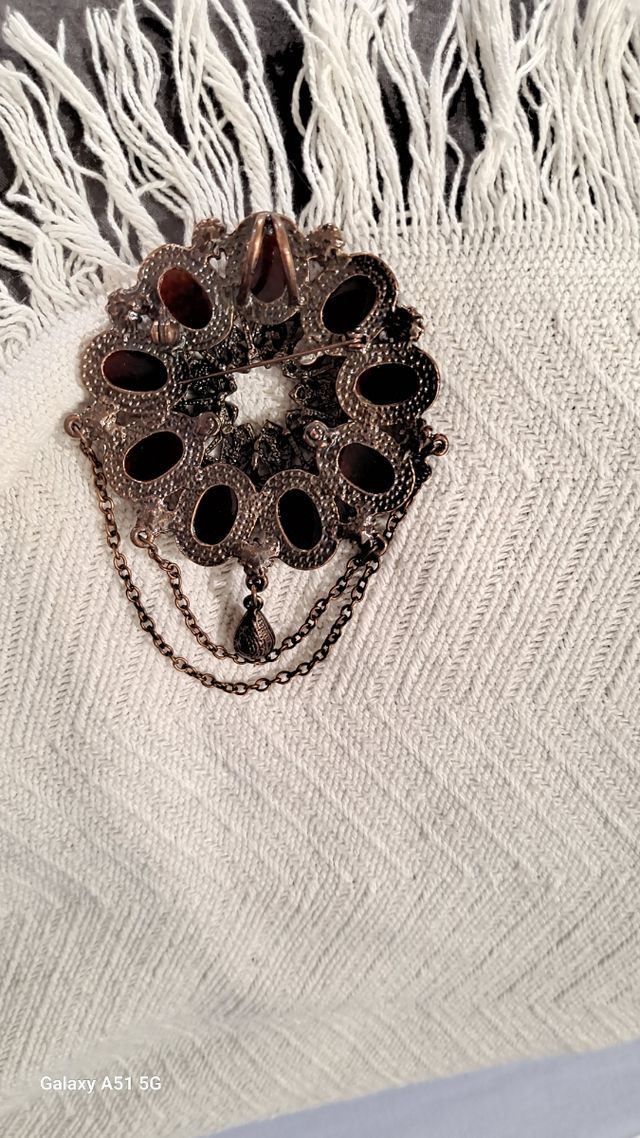 Broche Fiesta Marrón y Dorado