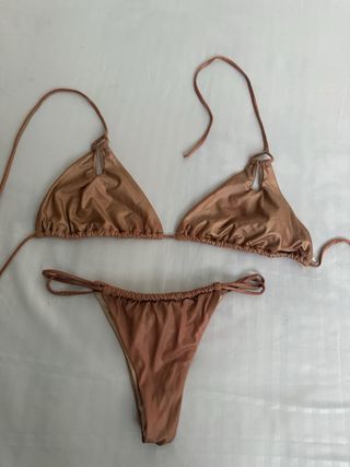 Bikini marrón