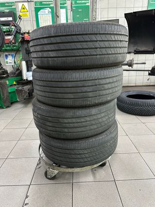 Neumático Bridgestone Turanza T05ALZ 215/45R18 89W
