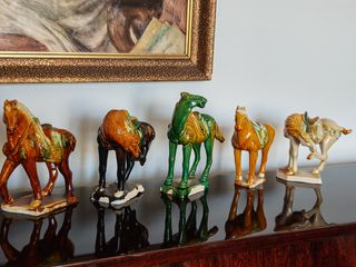 Caballos de porcelana chinos