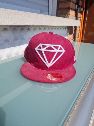 Gorra New Era 9FIFTY Roja Diamante