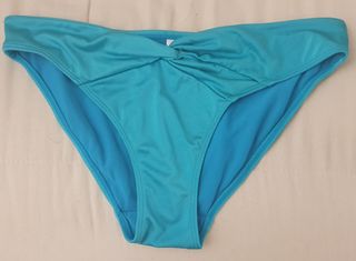 Bikini Azul Turquesa con Nudo