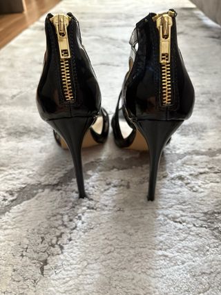 Sandalias Steve Madden Negras Tacón Alto