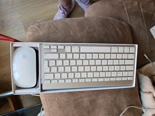 Apple iMac 21.5 8GB RAM 2.7GHz