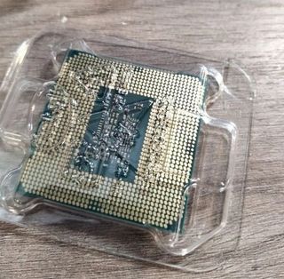 Procesador Intel Core i3-10100F 4 núcleos LGA1200