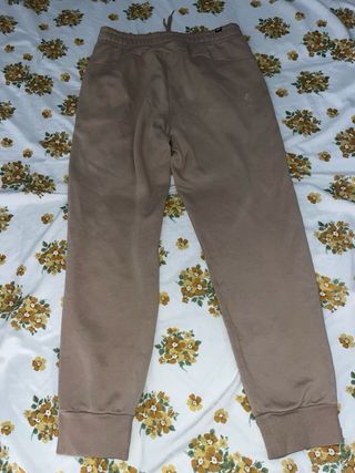Pantalón chándal puma marrón 