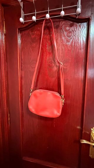 varios bolsos cada uno 3€ todos 12