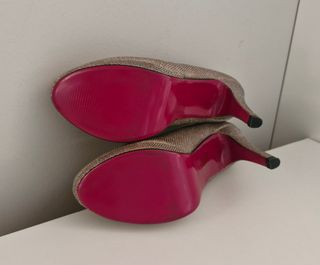 Zapatos de fiesta dorados brillantes talla 39