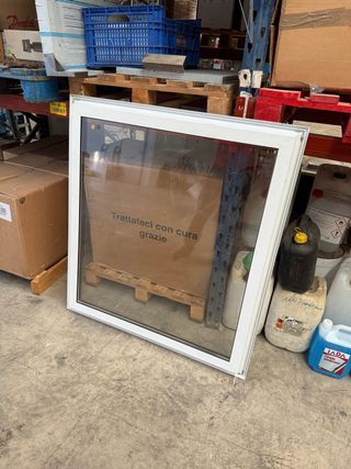 Ventana aluminio 100x110cm